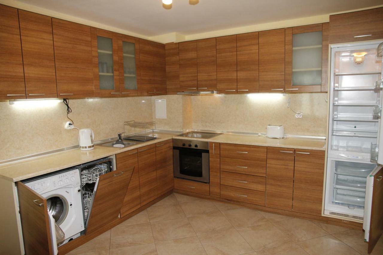 Apartment Rosi Pomorie Eksteriør billede