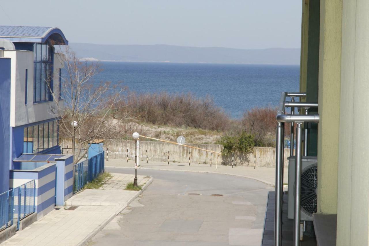 Apartment Rosi Pomorie Eksteriør billede