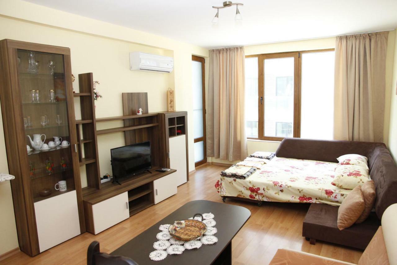Apartment Rosi Pomorie Eksteriør billede